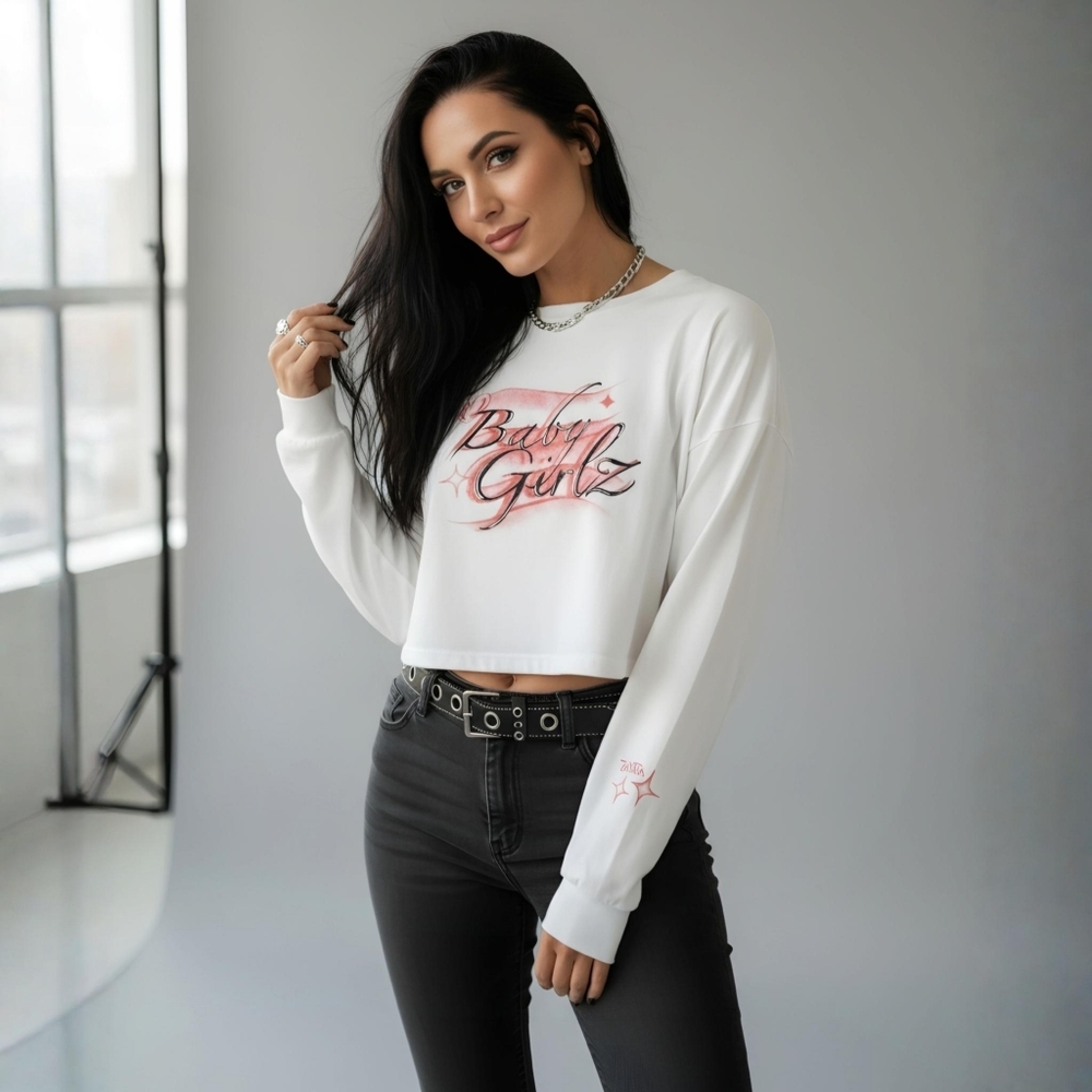 Zemeta ✦ Cropped Long Sleeve Tee ✦ White Baby Girl Z Red Pink Y2K Graphic M NWT